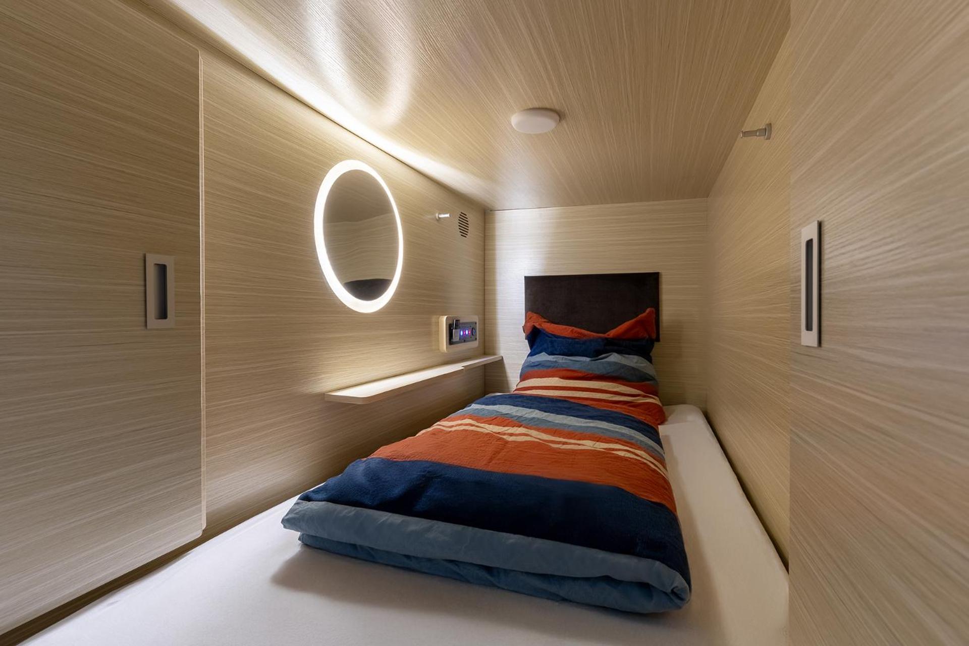 Mue Cubes - Capsule Hotel バーゼル エクステリア 写真